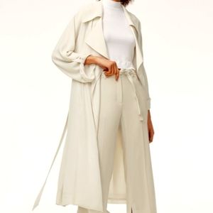Babaton Flowy Trench Coat in bone, XS